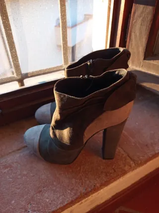 Stivaletti Benetton tacco alto grigio