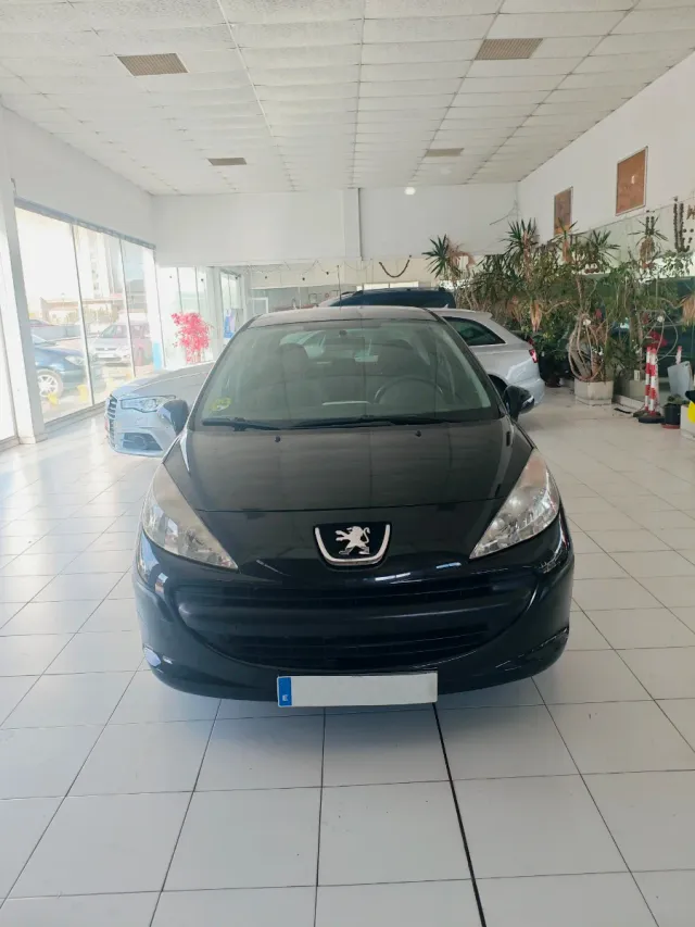 Peugeot 207 2009