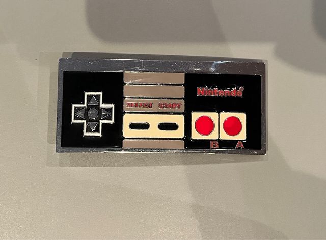 Hebilla Cinturón Nintendo NES Oficial 2003