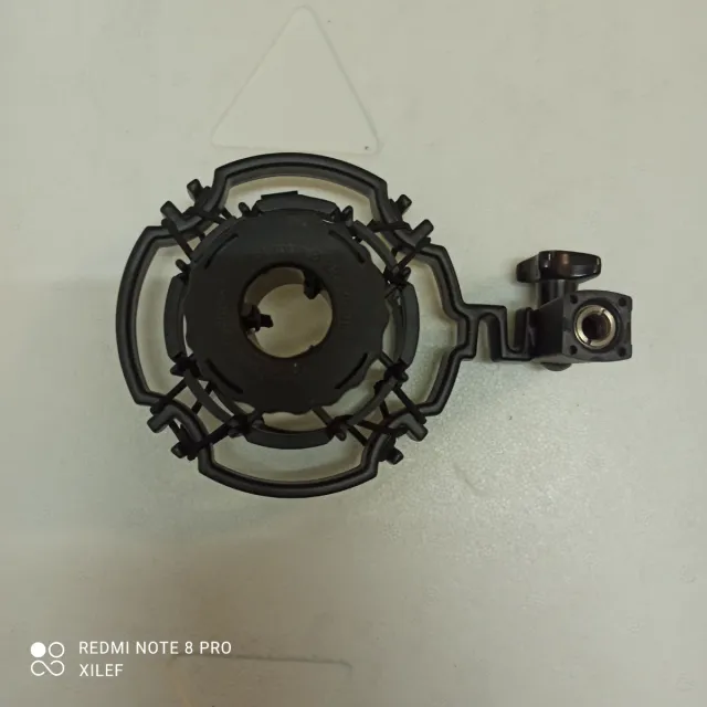 Soporte suspensión de micrófono de condensador. 