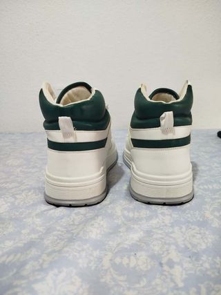 Zapatillas altas blancas y verdes Talla 43