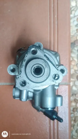 Bomba dirección VW T4 T5 Crafter