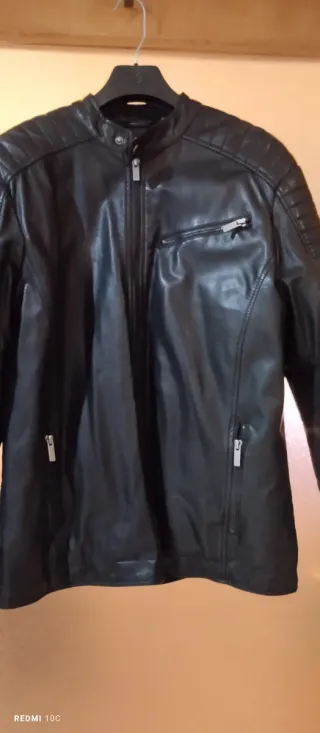 Cazadora de cuero negra hombre 