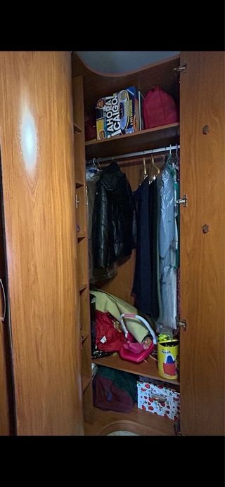 Mobile ad angolo in legno