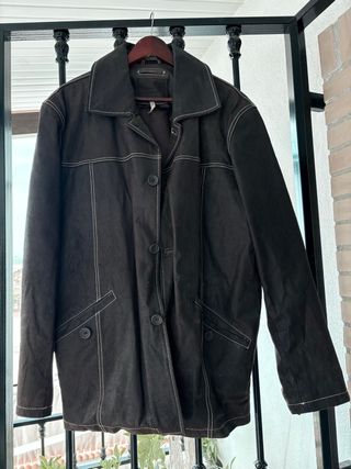 Chaquetón de piel vintage marrón