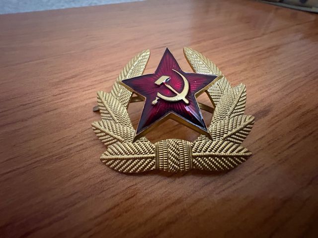 Insignia Gorra Soviética Estrella Martillo Hoz