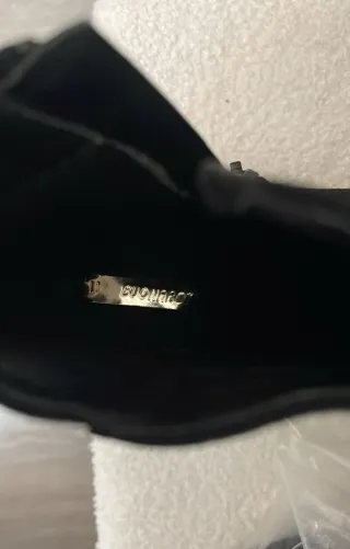 Botines negros con tacón 