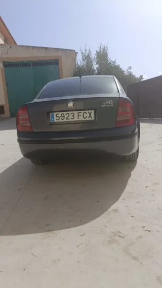Skoda Superb 2006