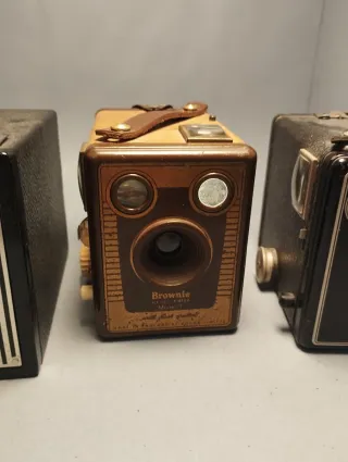 3 fotocamere Kodak Brownie Six-20
