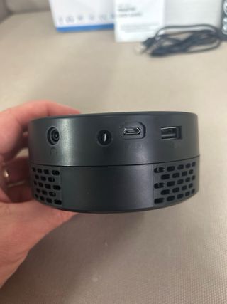 Mini proyector LED