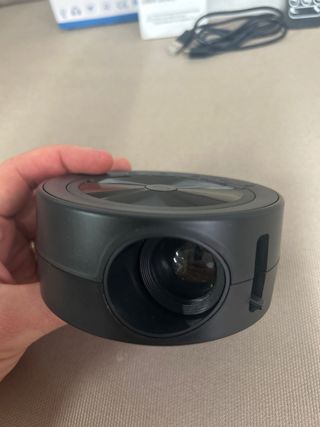 Mini proyector LED