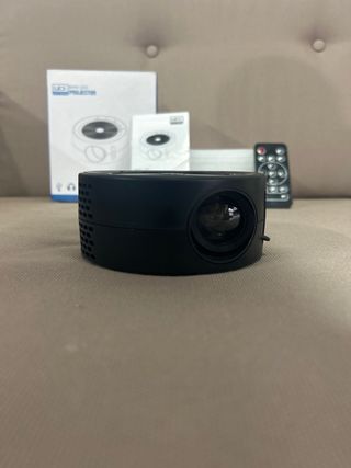 Mini proyector LED
