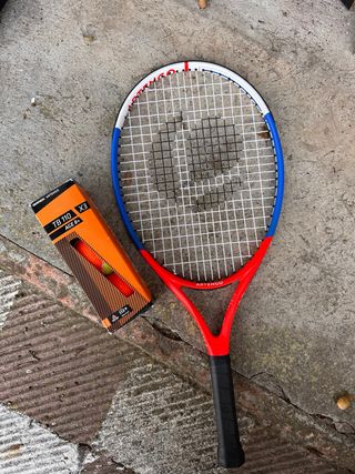 Raqueta infantil Artengo + tubo pelotas