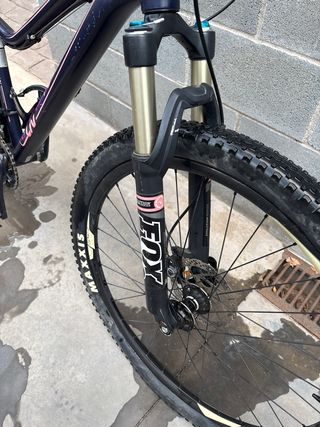Bicicleta MTB Liv GIANT. Temp Morada para mujer 