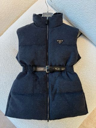 Chaleco Abrigo Prada Gris