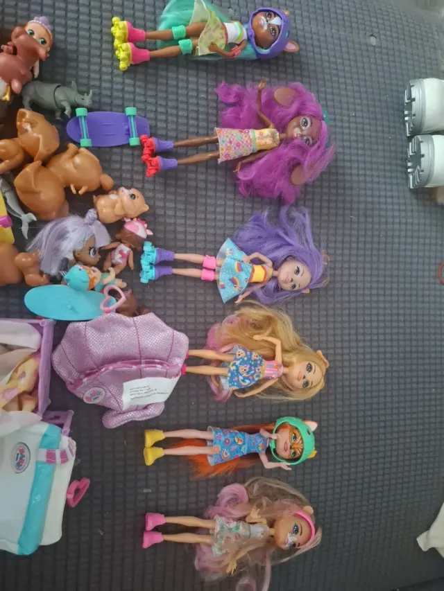 Muñecas Enchantimals Varias