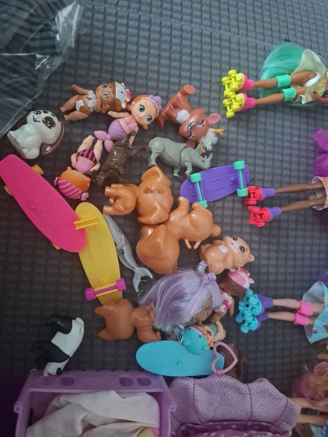 Muñecas Enchantimals Varias