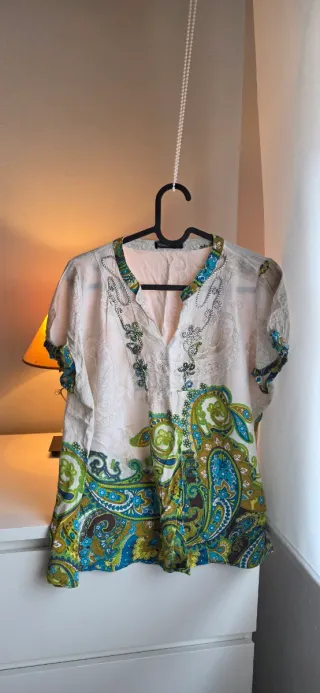 Lote Ropa Mujer N°4. Talla 40-42. 10 prendas.