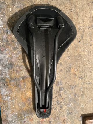 Sella per bici da corsa Fizik Antares