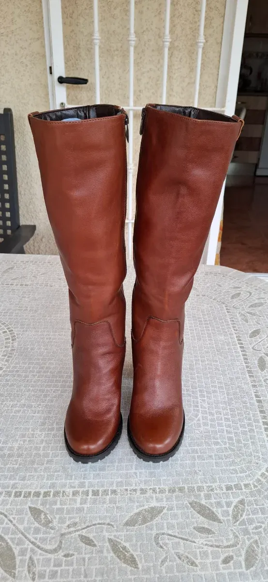 Botas de caña alta de piel