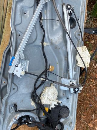 Elevalunas Eléctrico Golf 4