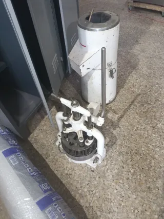 Divisora Manual Pequeña
658746091