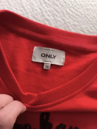 Jersey navideño Only Talla XS