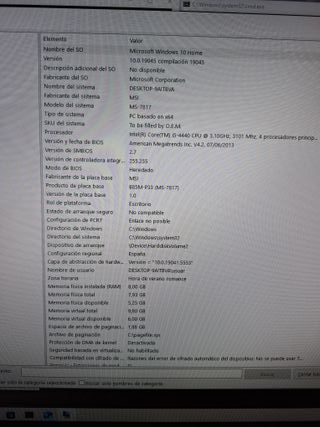 Ordenador con Windows 10 funcionando