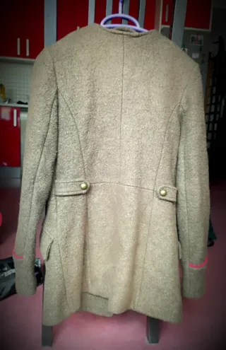 Abrigo militar Pull&Bear verde oliva mujer