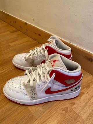 Air Jordan 1 Mid Rookie Season