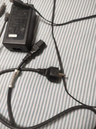 Adaptador Corriente HP 0957-2094 + Cables