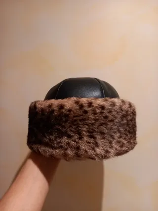 Cappello invernale donna pelle e pelliccia