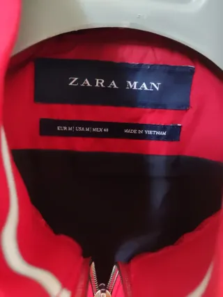 Chaqueta Zara Roja 