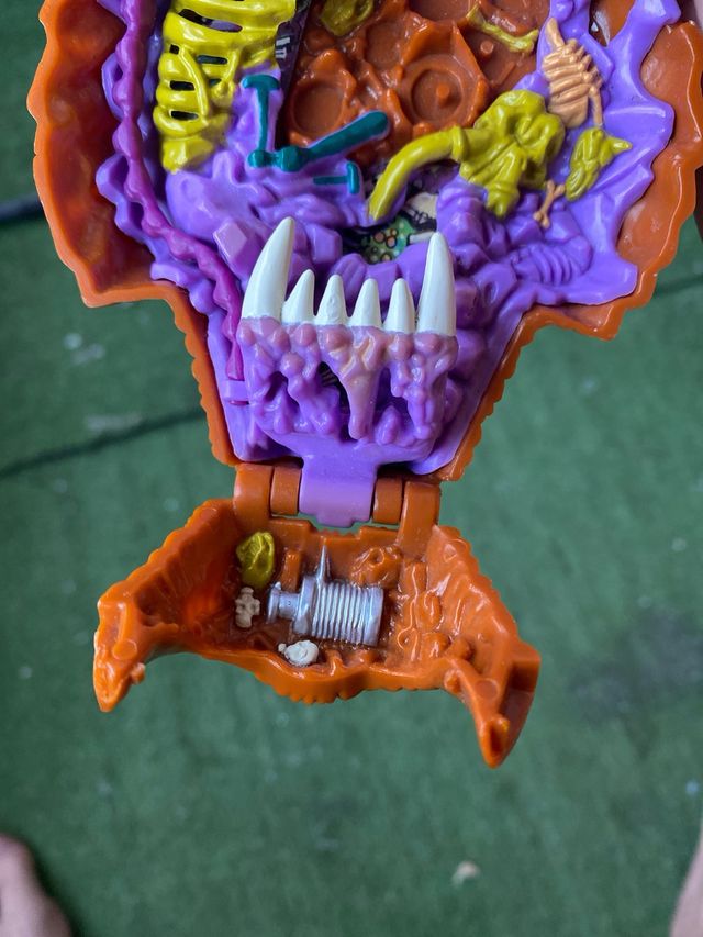 DIORAMA MIGHTY MAX 1993