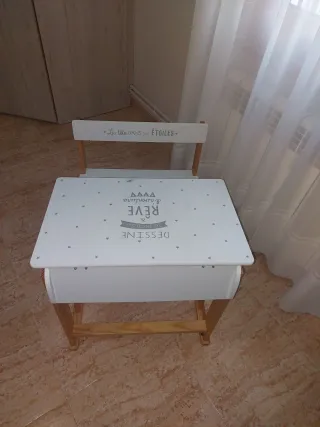 Pupitre infantil madera con silla