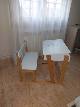 Pupitre infantil madera con silla