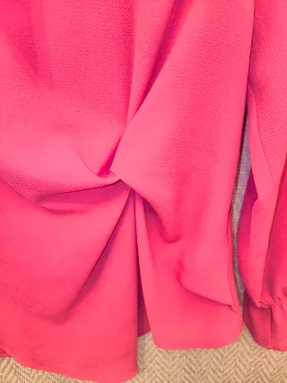 Blusa rosa con lazada