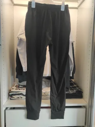 Pantalón negro