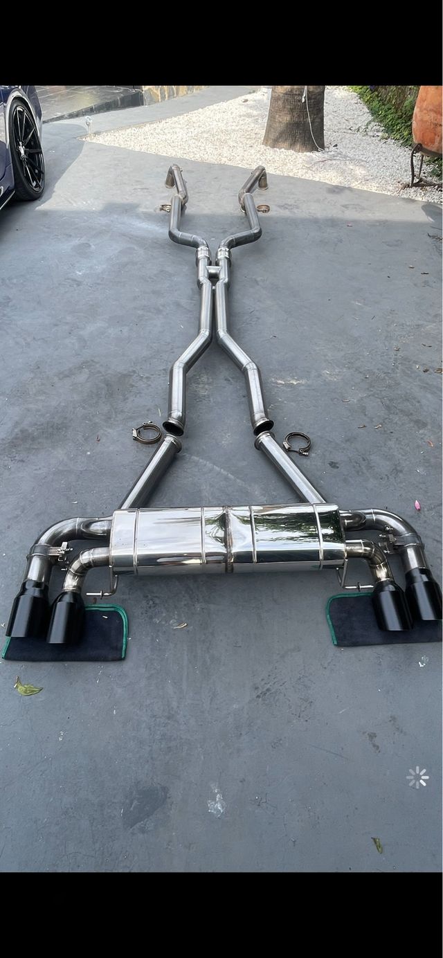 Escape y Admisión BMW M5 F90