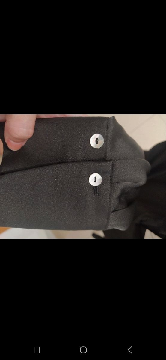 Blusa satinada Zara negra