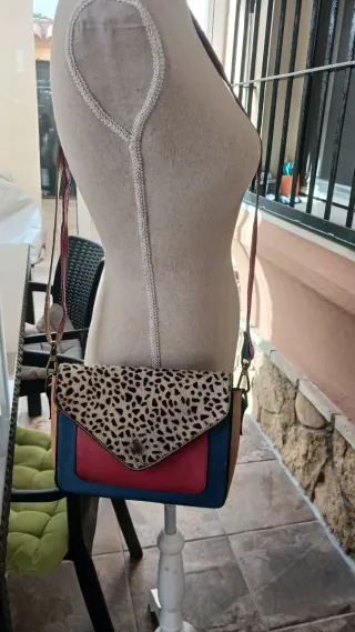 Bolso juvenil piel azul y rosa