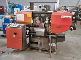 Sierra cinta Danobat doble columna
