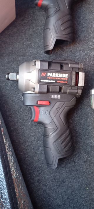 Pistola de impacto Parkside 12V Brushless