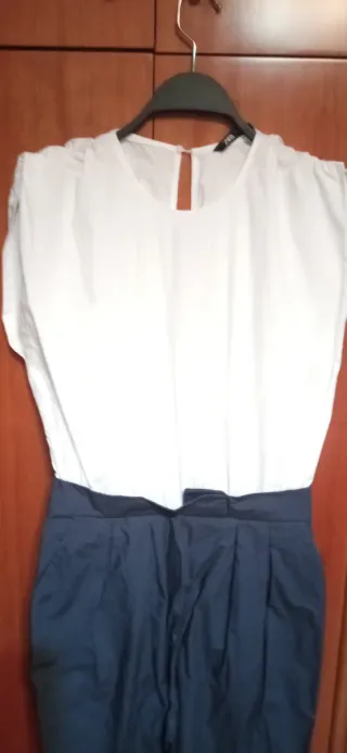 Mono Zara Talla XS Blanco y Azul