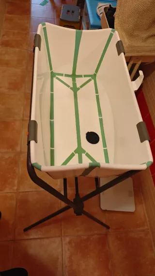 Bañera Stokke plegable con patas