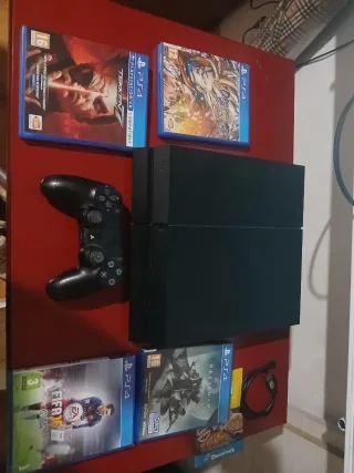 Consola PS4 Negra + 1 Mando + 4 Juegos