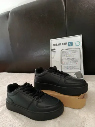 Zapatillas Deportivas Negras Niño