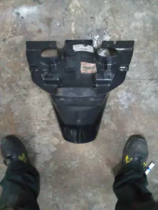 Guardabarros trasero Suzuki Burgman 125