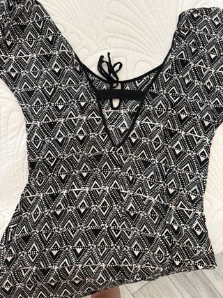 Vestido estampado geométrico