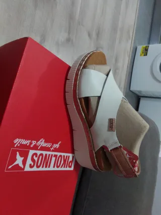 Sandalias Pikolinos Mujer Blancas y Marrones
